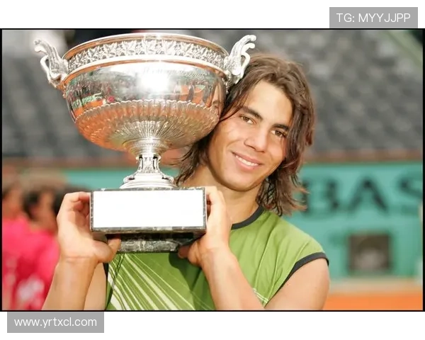 网球明星纳达尔宣布将于年底退役 结束辉煌职业生涯