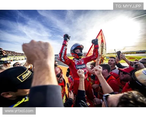 MotoGP赛季冲刺 各车队备战最后几场争夺激烈