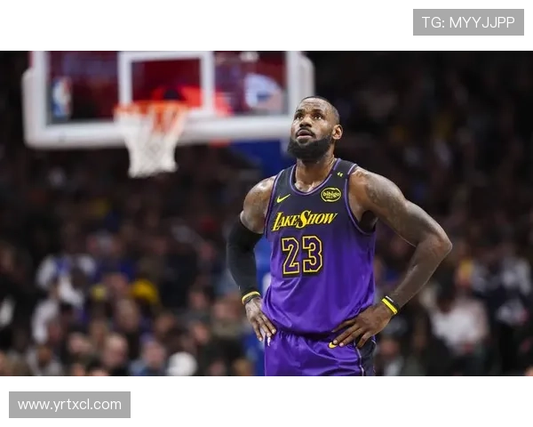 湖人力克勇士詹姆斯轰三双浓眉关键封盖助球队豪取四连胜